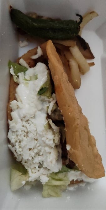 Quesadilla De Maiz (M).