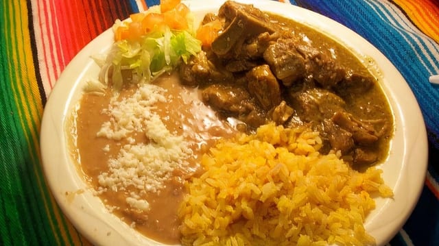 #11 Puerco en Salsa Verde Combo.